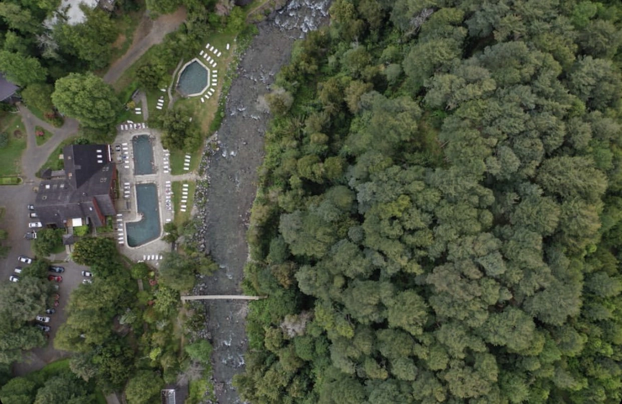 Hotel y Termas Huife - desde las Alturas
